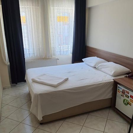 Gizem Pansiyon Canakkale Bagian luar foto