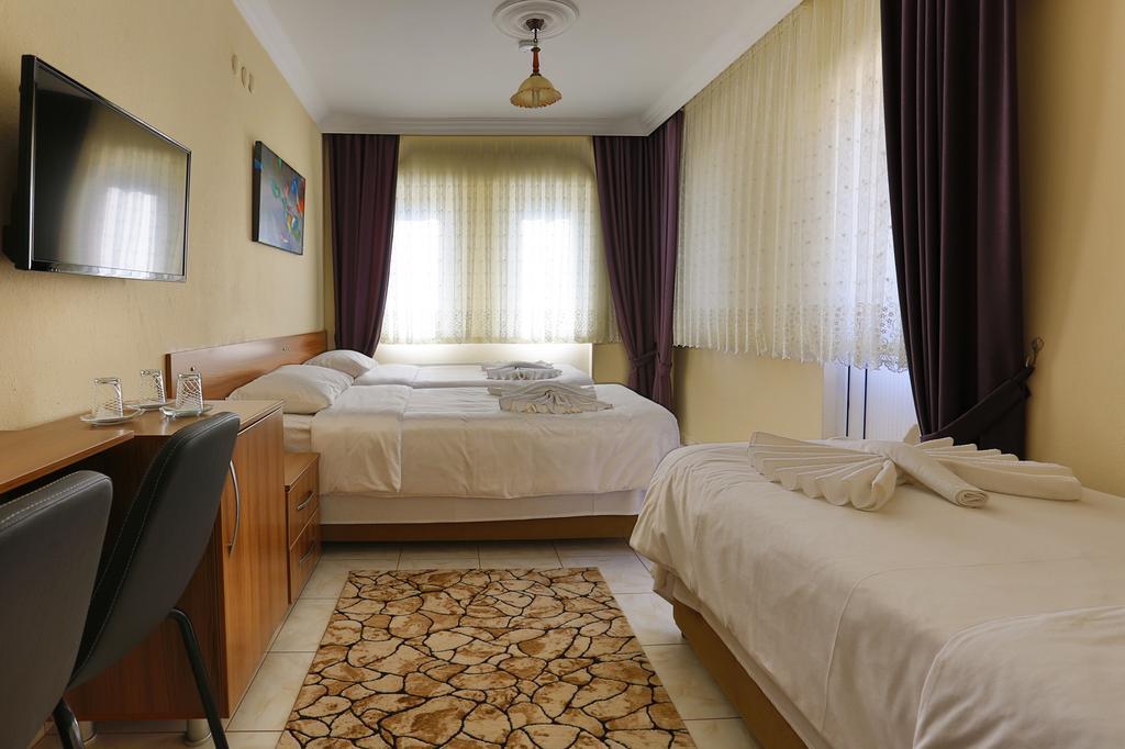 Gizem Pansiyon Canakkale Bagian luar foto